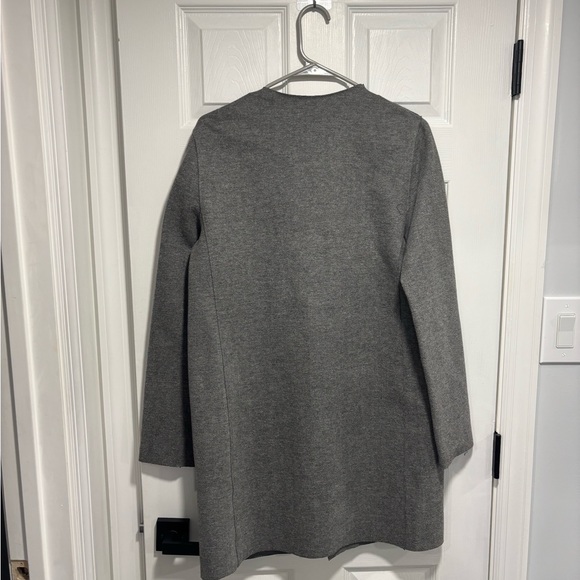 Elie Tahari Gray Textured Fabric - Picture 7 of 7